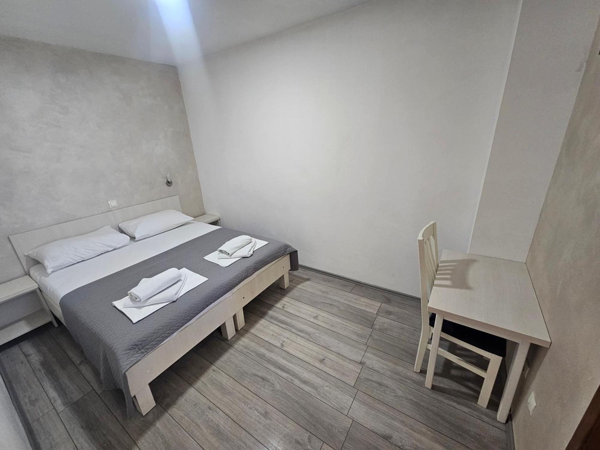 Pansion Obala Hotel Medugorje Ruang foto